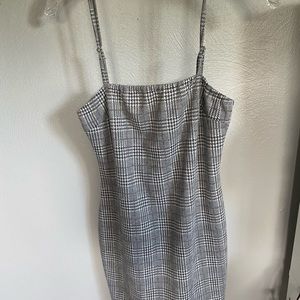 Grey plaid fitted dress